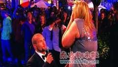 快闪族视频,瞬间点燃城市活力
